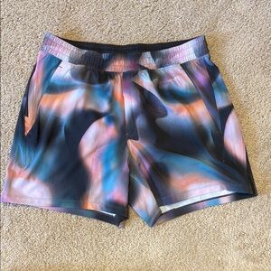 Mens Lululemon Size Large. Multicolor Pace Breaker Athletic Shorts.